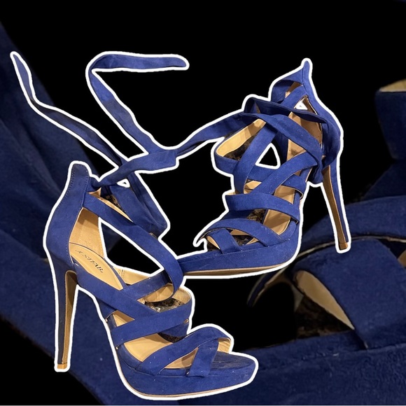 JustFab heels - Picture 2 of 8